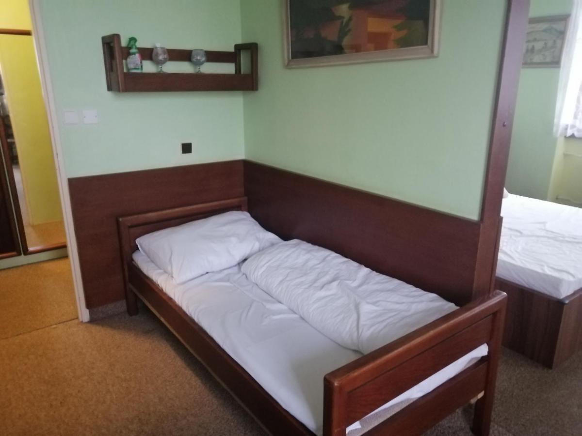 Hotel Vetrov Vysoké nad Jizerou Exteriér fotografie